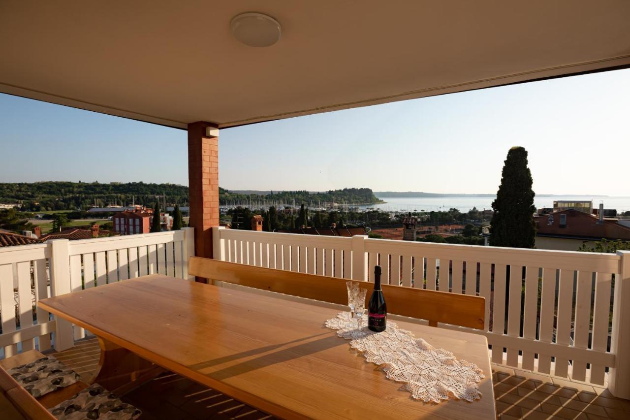 Adriatic Bay Apartments Portoroz Exterior photo